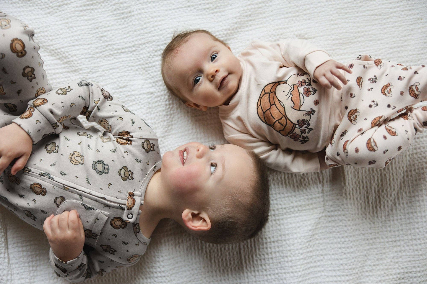 Organic Footless 2-Way Zipper Romper in Owl Hoo?
