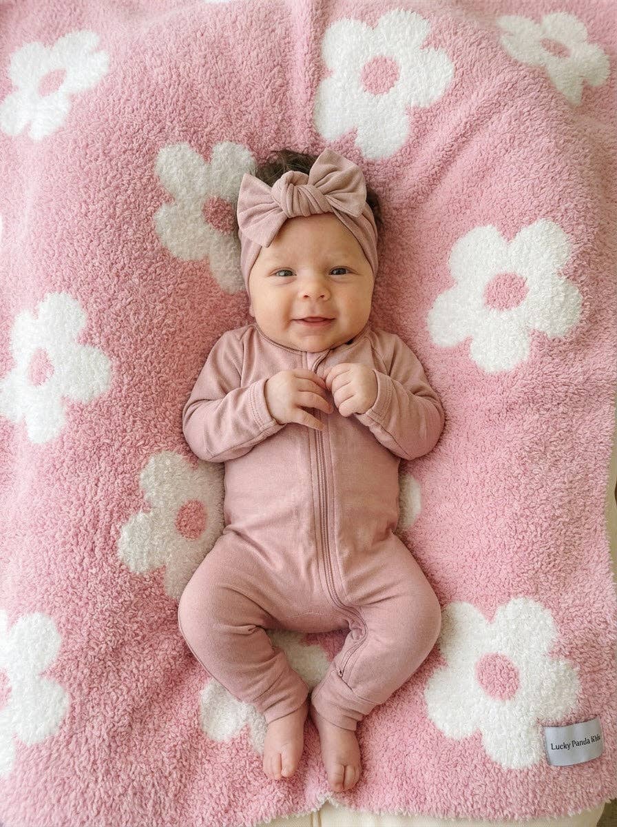 Pink Daisy Plush Baby Blanket