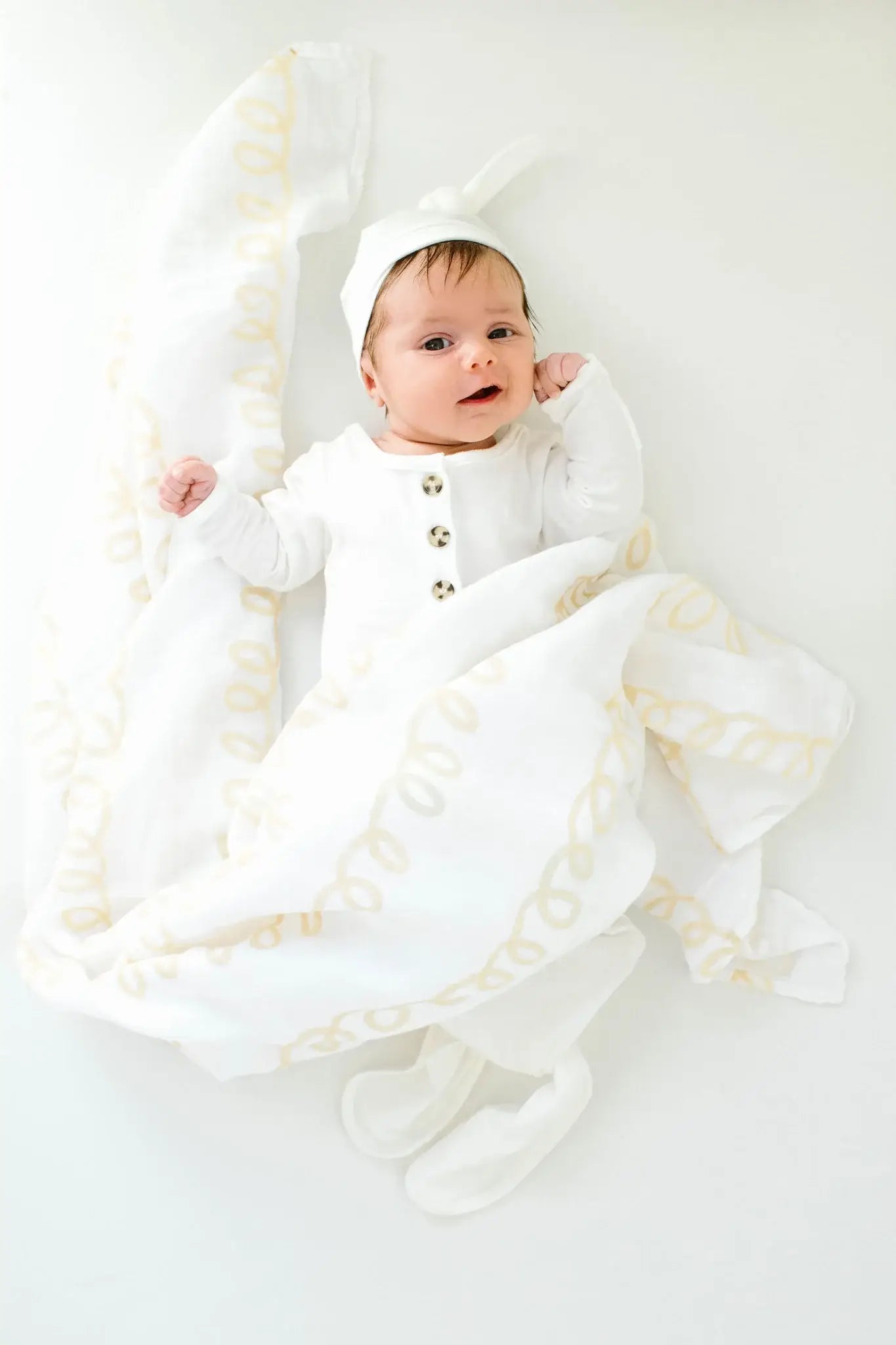 Organic Swaddle Receiving Blanket Haven