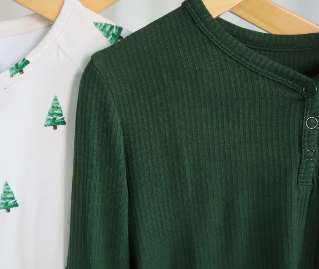 Soft Spruce Ribbed Zipper Footie